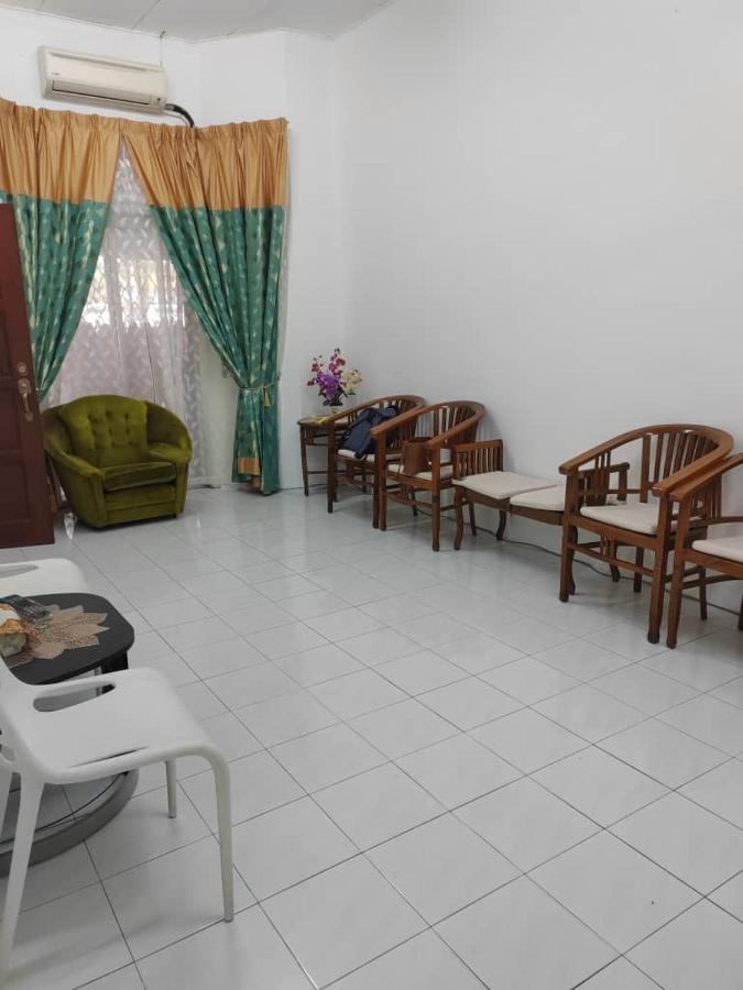 De' Aman Homestay Jitra Bagian luar foto