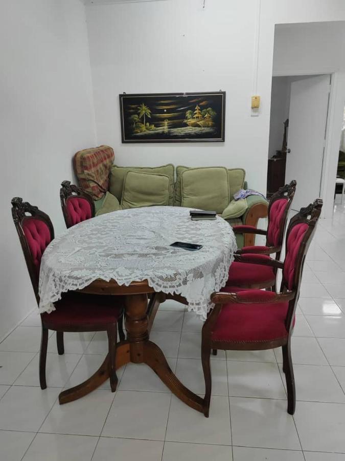 De' Aman Homestay Jitra Bagian luar foto